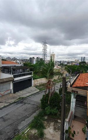 Casa à venda com 96m², 3 quartos e 2 vagas