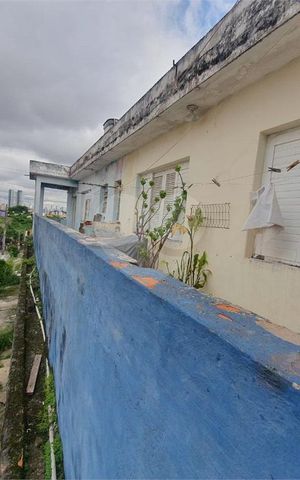 Casa à venda com 96m², 3 quartos e 2 vagas