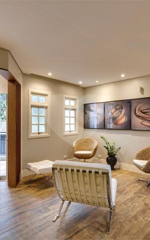 Casa à venda com 200m², 5 quartos e 4 vagas