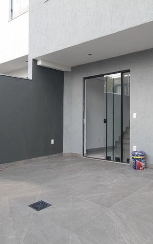 Casa à venda com 152m², 3 quartos e 1 vagaGaragem