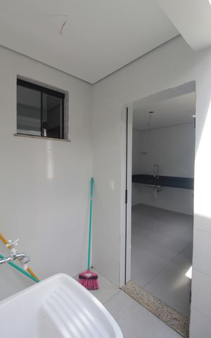 Casa à venda com 152m², 3 quartos e 1 vagaÁrea de Serviço