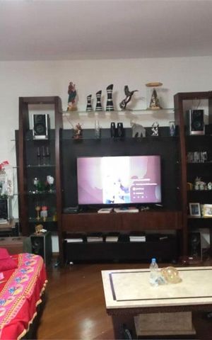 Casa à venda com 200m², 3 quartos e 3 vagas
