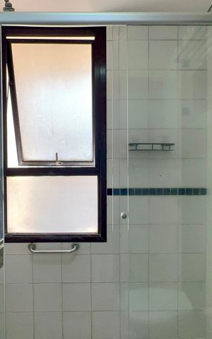 Studio à venda com 37m², 1 quarto e 1 vaga Studio à venda com 37m², 1 quarto e 1 vagaBanheiro
