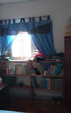 Casa à venda com 243m², 6 quartos e 2 vagas
