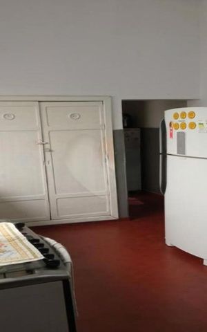 Casa à venda com 243m², 6 quartos e 2 vagas