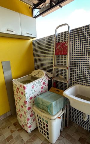 Casa à venda com 210m², 3 quartos e sem vagaÁrea de Serviço