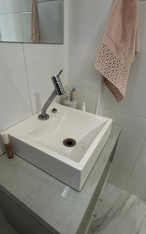 Casa à venda com 210m², 3 quartos e sem vagaBanheiro da Suíte
