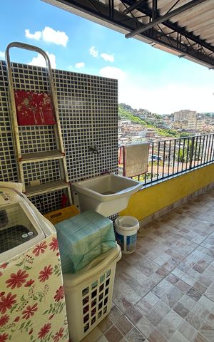 Casa à venda com 210m², 3 quartos e sem vagaÁrea de Serviço