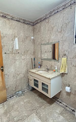 Casa à venda com 210m², 3 quartos e sem vagaBanheiro Social