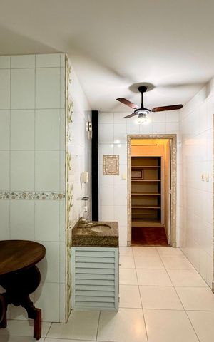 Apartamento à venda com 163m², 3 quartos e 1 vaga