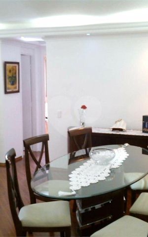 Apartamento à venda com 64m², 2 quartos e 2 vagas