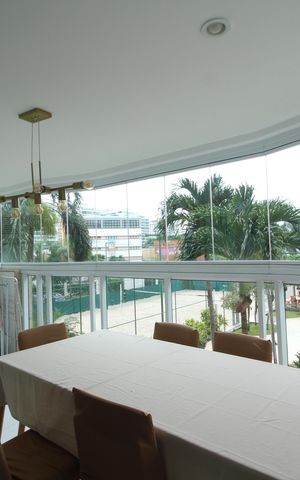 Apartamento à venda com 85m², 1 quarto e 1 vagaVaranda