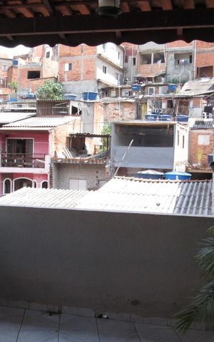 Casa à venda com 100m², 3 quartos e 1 vagaVaranda