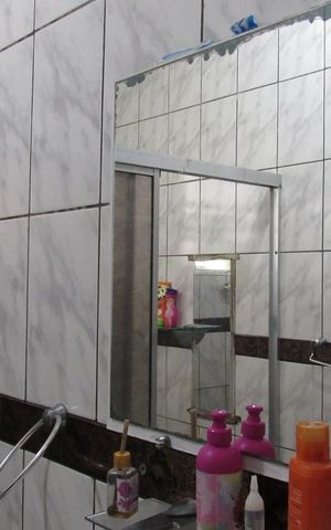 Casa à venda com 100m², 3 quartos e 1 vagaBanheiro 2