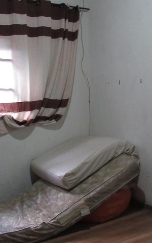 Casa à venda com 100m², 3 quartos e 1 vagaQuarto 1
