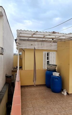 Casa à venda com 180m², 3 quartos e 2 vagasÁrea externa
