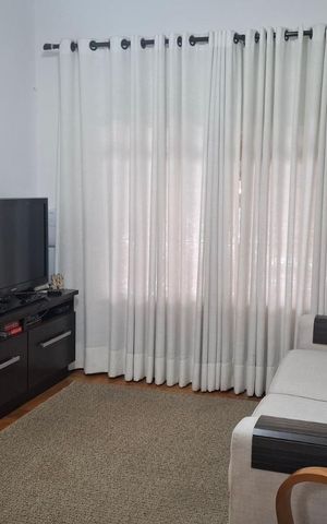 Casa à venda com 180m², 3 quartos e 2 vagasSala