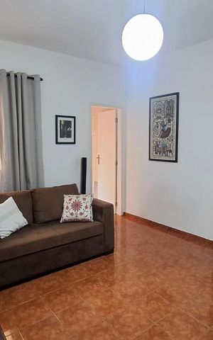 Casa à venda com 180m², 3 quartos e 2 vagasQuarto