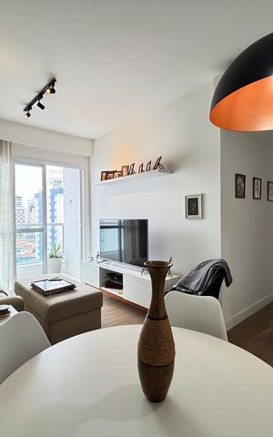 Apartamento à venda com 63m², 2 quartos e 2 vagas Apartamento à venda com 63m², 2 quartos e 2 vagasSala