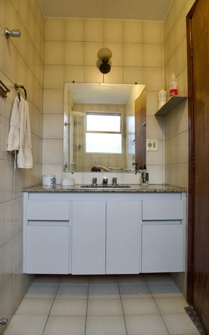 Apartamento à venda com 144m², 4 quartos e 2 vagas