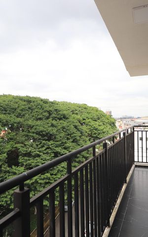 Apartamento à venda com 48m², 2 quartos e 1 vagaSacada Quarto 1