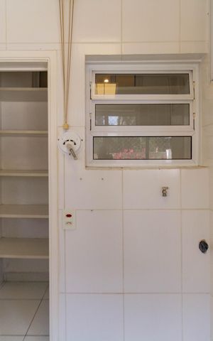 Apartamento à venda com 118m², 2 quartos e 1 vaga Apartamento à venda com 118m², 2 quartos e 1 vagaÁrea de Serviço