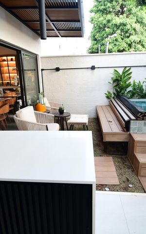 Casa de condomínio à venda com 145m², 3 quartos e 2 vagasPiscina