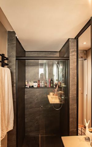 Apartamento para alugar com 65m², 2 quartos e 1 vagaBanheiro da Suíte