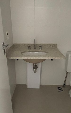 Studio à venda com 28m², 0 quarto e sem vaga Studio à venda com 28m², 0 quarto e sem vagaStudio
