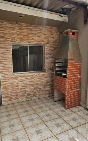 Casa à venda com 115m², 2 quartos e 2 vagas