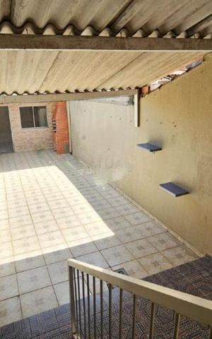 Casa à venda com 115m², 2 quartos e 2 vagas
