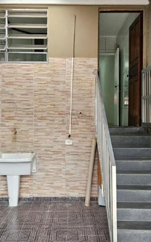 Casa à venda com 115m², 2 quartos e 2 vagas