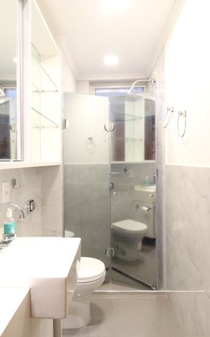 Apartamento à venda com 85m², 2 quartos e 1 vagaBanheiro da Suíte 1