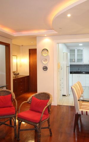 Apartamento à venda com 85m², 2 quartos e 1 vagaSala