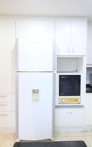 Apartamento à venda com 85m², 2 quartos e 1 vagaCozinha