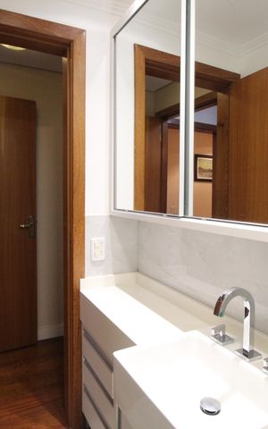 Apartamento à venda com 85m², 2 quartos e 1 vagaBanheiro da Suíte 1