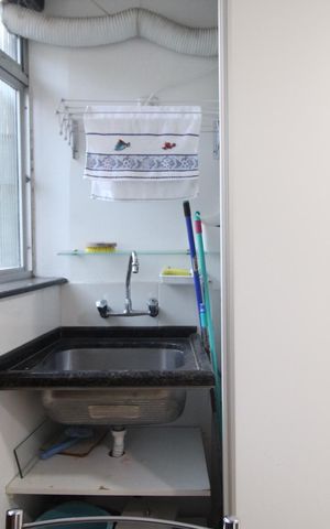 Apartamento à venda com 85m², 2 quartos e 1 vagaÁrea de Serviço