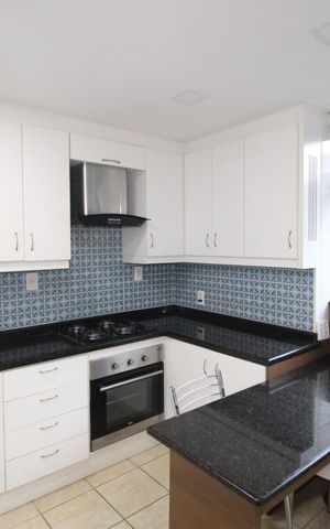 Apartamento à venda com 85m², 2 quartos e 1 vagaCozinha