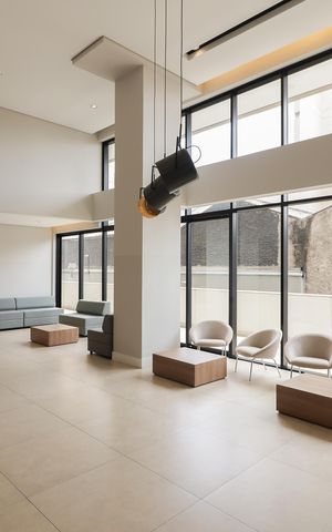 Studio à venda com 45m², 0 quarto e sem vaga Studio à venda com 45m², 0 quarto e sem vagaSalão de Festas