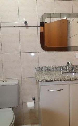 Apartamento à venda com 200m², 2 quartos e 2 vagasBanheiro Quarto 1 suíte