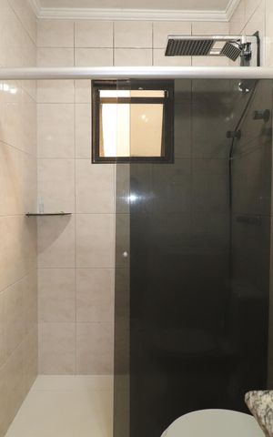 Apartamento à venda com 200m², 2 quartos e 2 vagasBanheiro Quarto 1 suíte