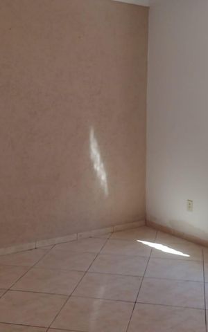 Casa à venda com 140m², 2 quartos e 3 vagas Casa à venda com 140m², 2 quartos e 3 vagasQuarto