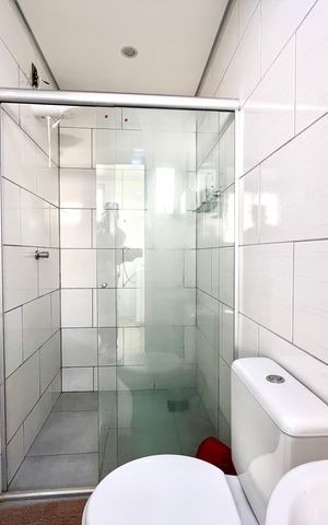 Casa à venda com 600m², 6 quartos e 4 vagas Casa à venda com 600m², 6 quartos e 4 vagasBanheiro Social