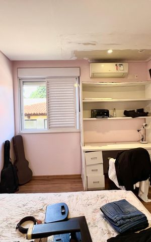 Casa à venda com 600m², 6 quartos e 4 vagas Casa à venda com 600m², 6 quartos e 4 vagasQuarto 4