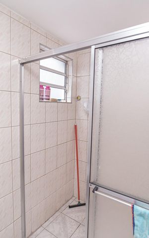 Casa à venda com 167m², 3 quartos e 1 vaga Casa à venda com 167m², 3 quartos e 1 vagaBanheiro