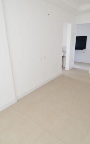 Apartamento à venda com 39m², 1 quarto e 1 vagaSala