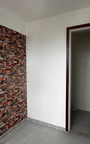 Apartamento à venda com 113m², 3 quartos e 2 vagas Apartamento à venda com 113m², 3 quartos e 2 vagasQuarto de Serviço
