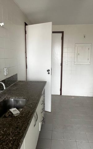 Apartamento à venda com 113m², 3 quartos e 2 vagas Apartamento à venda com 113m², 3 quartos e 2 vagasCozinha