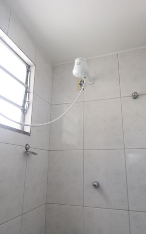 Casa à venda com 100m², 2 quartos e 1 vagaBanheiro de serviço