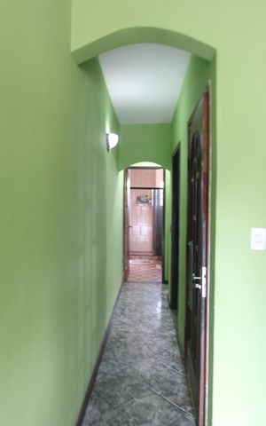 Casa à venda com 100m², 2 quartos e 1 vagaCorredor